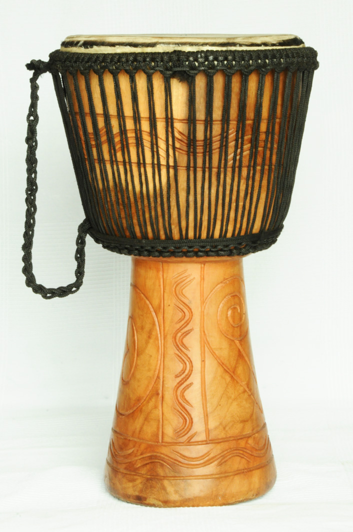 Günstige Djembe kaufen Große billige Djembe Trommel aus Ghana