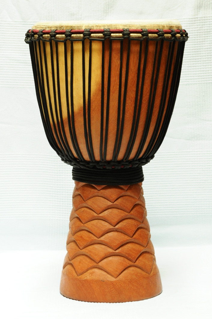 Große Klassische Mali Djembe Lenke malische Djembe kaufen (Lingue)