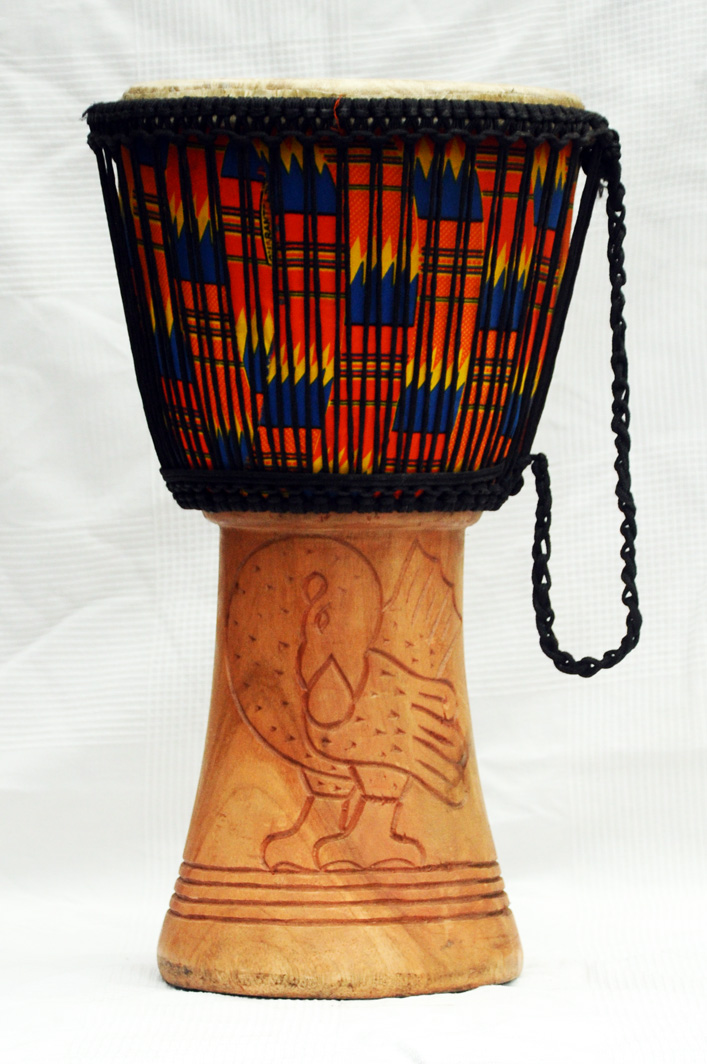 Günstige Djembe kaufen Große billige Djembe Trommel aus Ghana