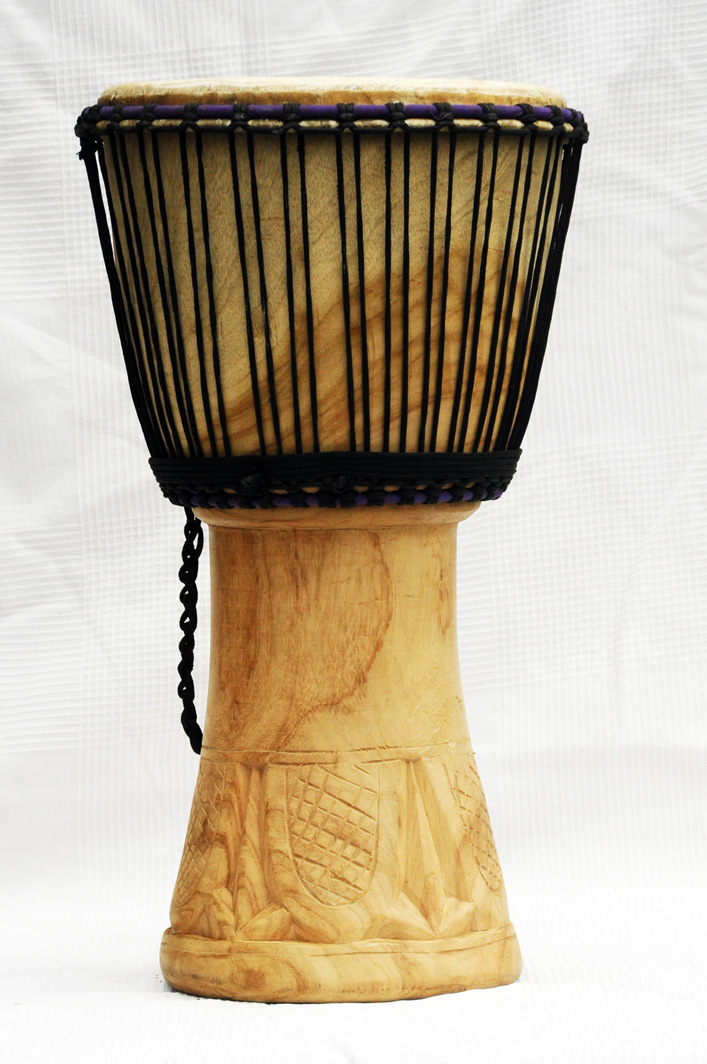 Günstige Djembe kaufen Große billige Djembe Trommel aus Ghana