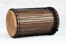 Rozenholz 4 Eisen Kenkeni Dundun - Dundun Basstrommel aus Guinea