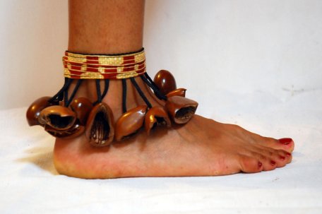 Afrikanische Tanz Armband - Juju Tanz Fußkettchen aus Nigeria