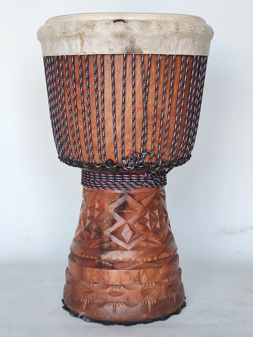 Große Djembe aus Guinea - Oberklasse Djembe Trommel