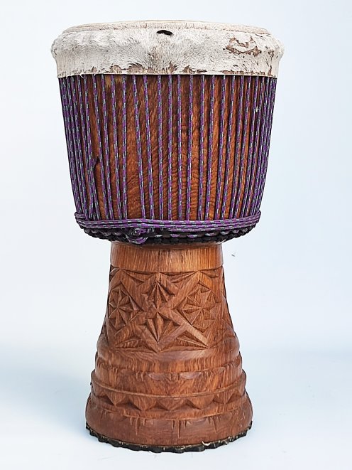 Große Djembe aus Guinea - Oberklasse Djembe Trommel