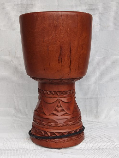 Premium Qualität Djembe Korpus aus Guinea