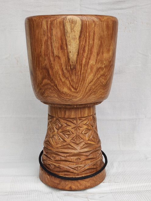 Premium Qualität Djembe Korpus aus Guinea