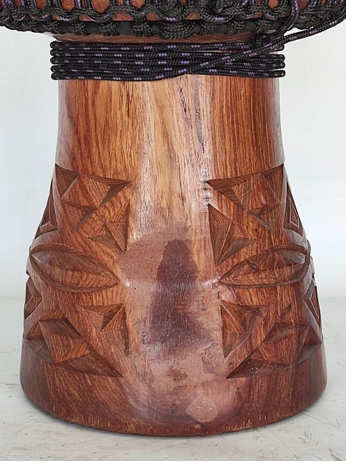 Palisander (Gueni) Djembe aus Guinea - Hohe Qualität Djembe