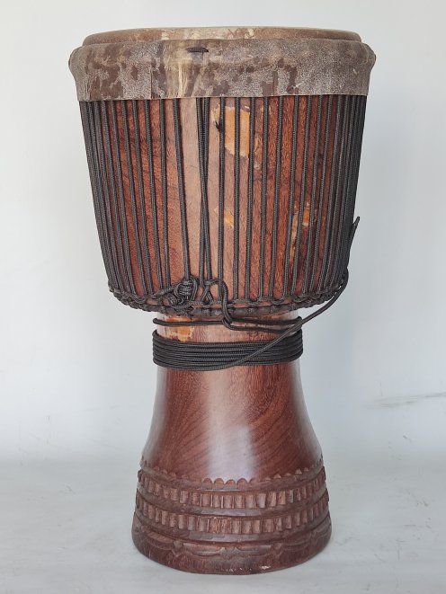 Lenke Djembe aus Guinea - Hohe Qualität Djembe
