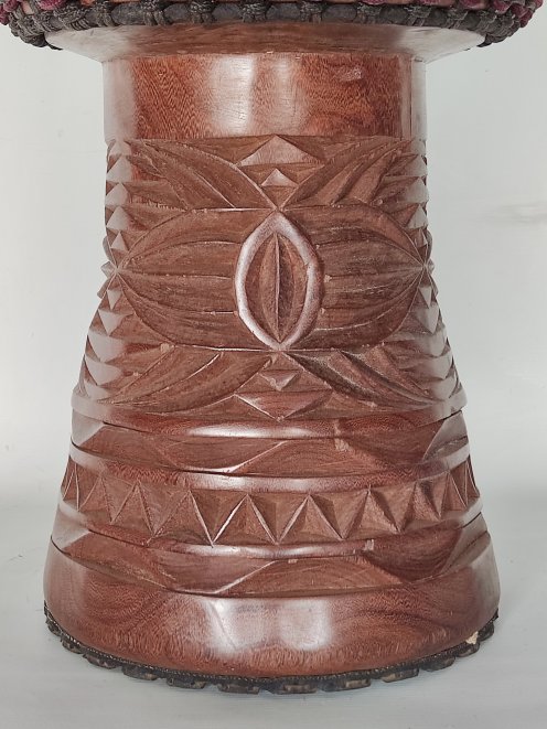 Große Djembe aus Guinea - Oberklasse Djembe Trommel