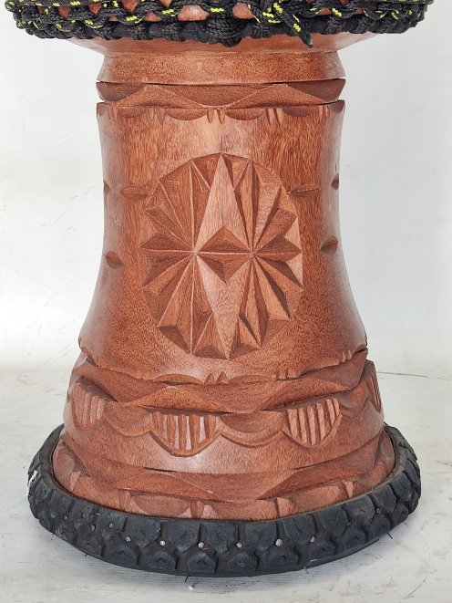 Große Djembe aus Guinea - Oberklasse Djembe Trommel