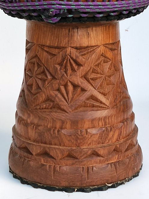 Große Djembe aus Guinea - Oberklasse Djembe Trommel