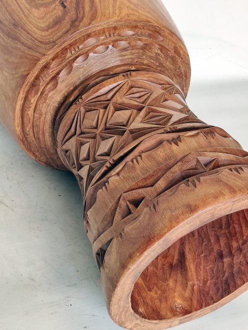 Premium Qualität Djembe Korpus aus Guinea