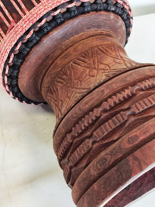 Individuell Djembe - Signature Djembe aus Burkina Faso