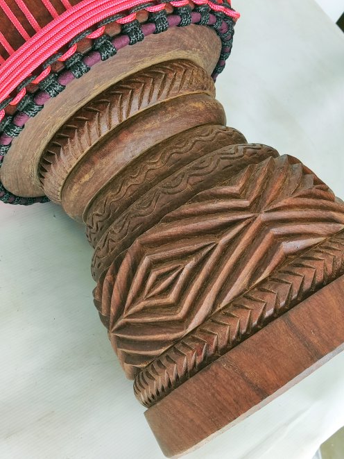 Individuell Djembe - Signature Djembe aus Burkina Faso