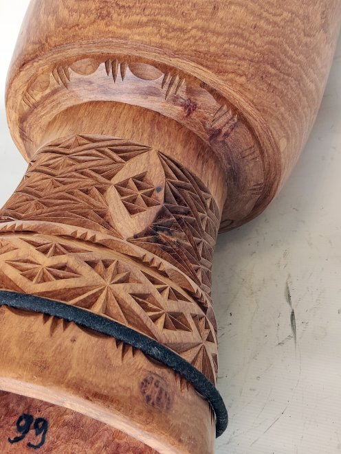 Premium Qualität Djembe Korpus aus Guinea