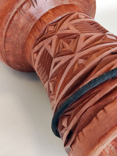Premium Qualität Djembe Korpus aus Guinea
