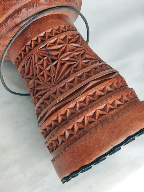 Oberklasse Djembe-Korpus - Top Guinea Djembe-Korpus