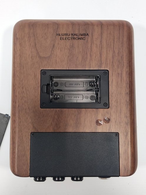 Elektrische Kalimba Schwarznuss 17 Lamellen