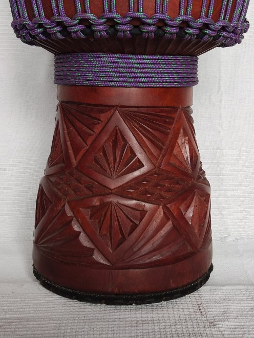 Große Djembe aus Guinea - Oberklasse Djembe Trommel