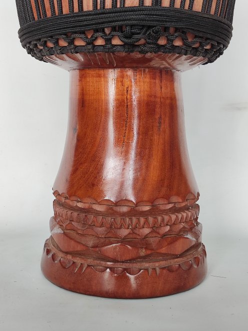 Hochwertiges Djembe - Premium Guinea Djembe 6463