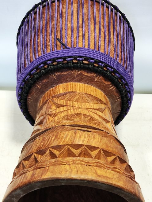 Palisander (Gueni) Djembe aus Guinea - Oberklasse Djembe