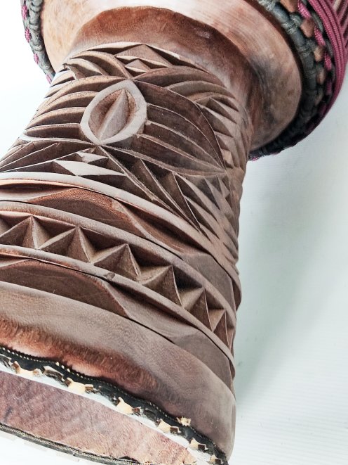 Große Djembe aus Guinea - Oberklasse Djembe Trommel