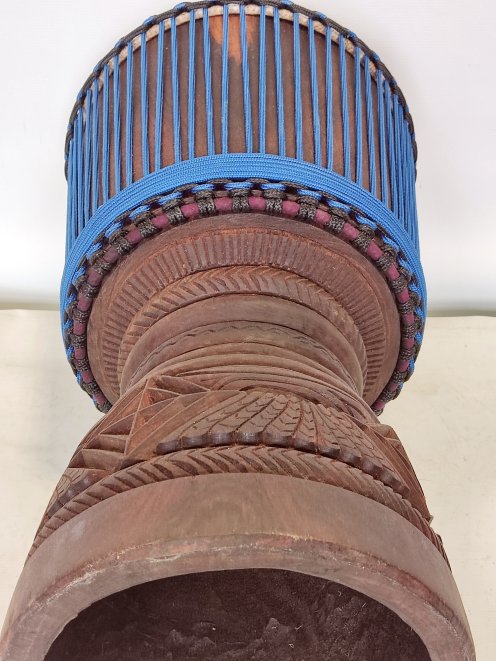 Individuell Djembe - Signature Djembe aus Burkina Faso