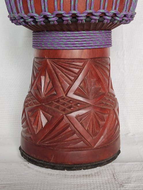 Große Djembe aus Guinea - Oberklasse Djembe Trommel