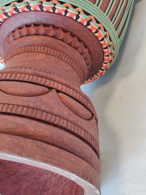 Individuell Djembe - Signature Djembe aus Burkina Faso