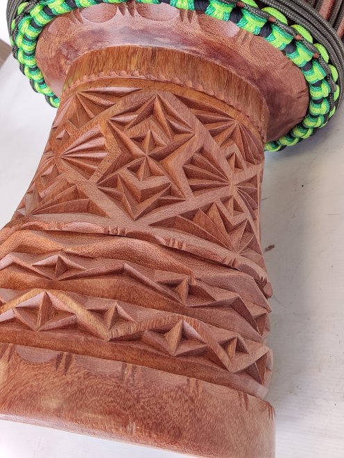 Lenke Djembe aus Guinea - Oberklasse Djembe