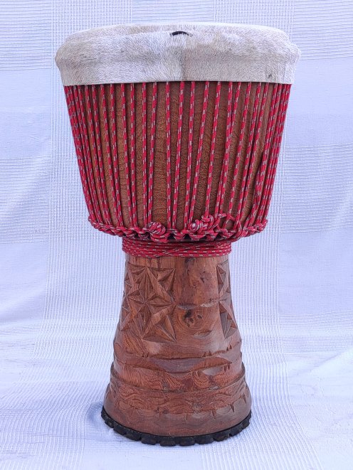 Große Djembe aus Guinea - Oberklasse Djembe Trommel