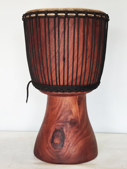 Hochwertiges Djembe - Premium Mali Djembe