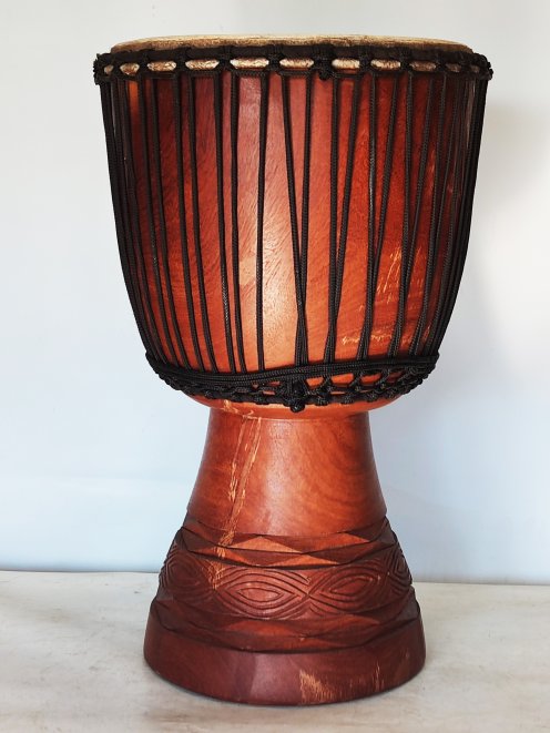 Hochwertiges Djembe - Premium Mali Djembe