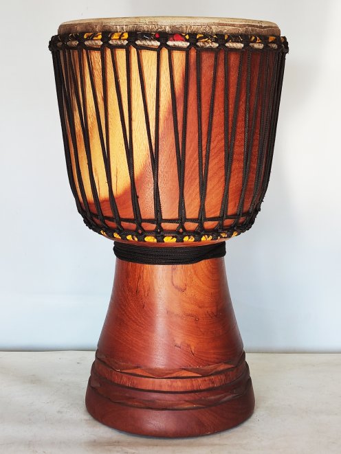 Hochwertiges Djembe - Premium Mali Djembe