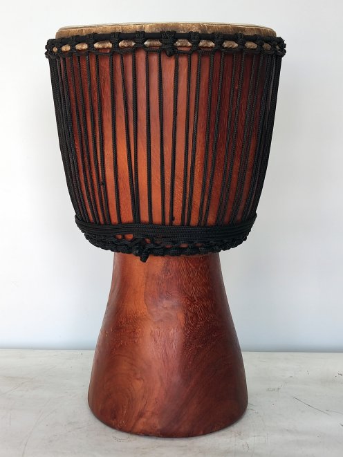 Hochwertiges Djembe - Premium Mali Djembe