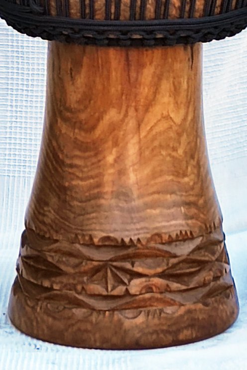 Palisander (Gueni) Djembe aus Guinea - Hohe Qualität Djembe