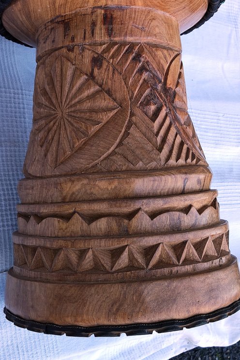 Große Djembe aus Guinea - Oberklasse Djembe Trommel