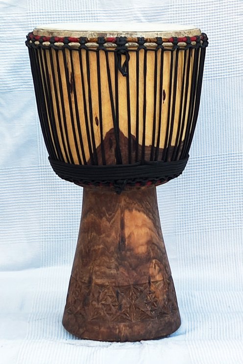 Djembe kaufen - Große Lenke Djembe trommel aus Rosenholz