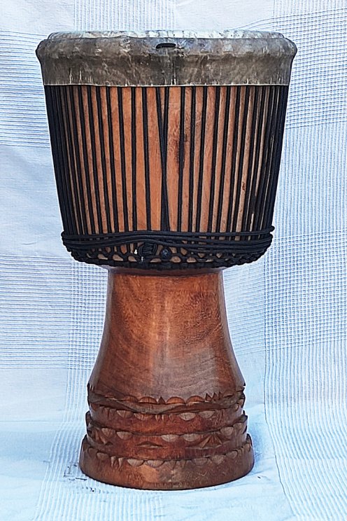 Lenke Djembe aus Guinea - Hohe Qualität Djembe