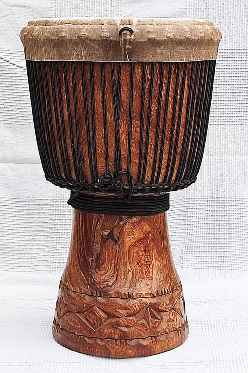 Palisander (Gueni) Djembe aus Guinea - Hohe Qualität Djembe
