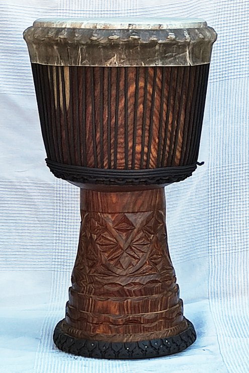 Große Djembe aus Guinea - Oberklasse Djembe Trommel
