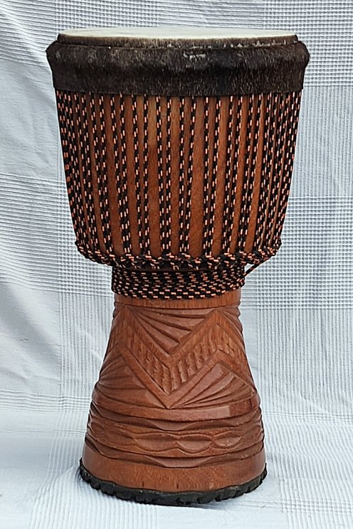 Große Djembe aus Guinea - Oberklasse Djembe Trommel