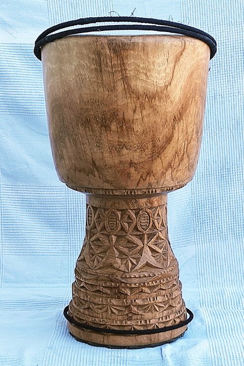 Premium Qualität Djembe Korpus aus Guinea