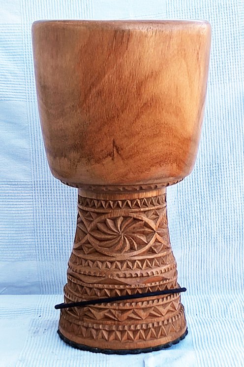 Premium Qualität Djembe Korpus aus Guinea