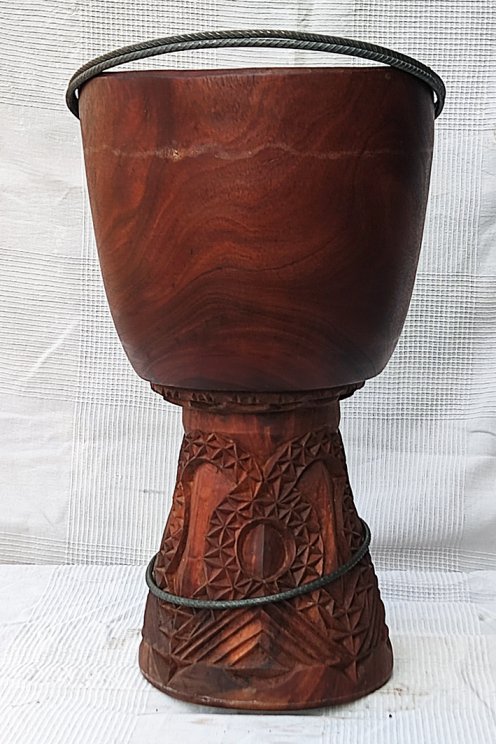 Oberklasse Djembe Korpus aus Mali