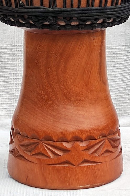 Lenke Djembe aus Guinea - Hohe Qualität Djembe