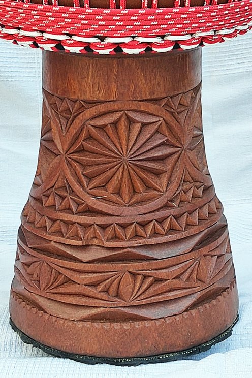 Buschmango (Dugura) Djembe aus Guinea - Oberklasse Djembe