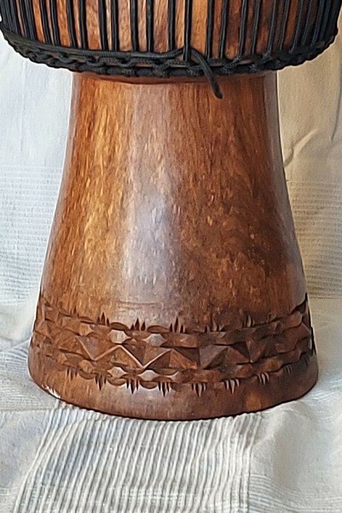 Lenke Djembe aus Guinea - Hohe Qualität Djembe