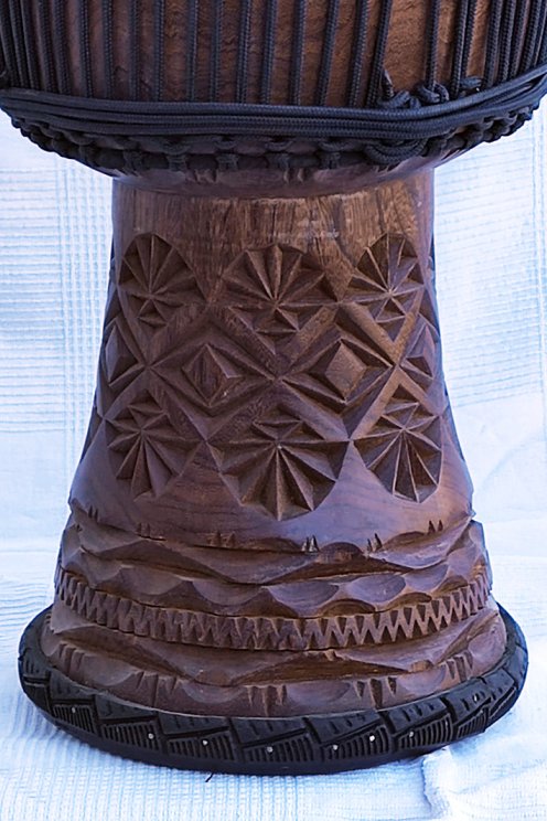 Große Djembe aus Guinea - Oberklasse Djembe Trommel