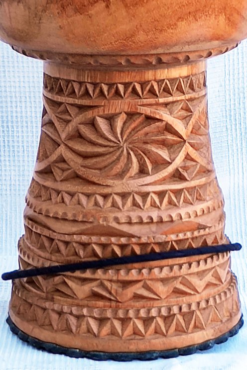 Premium Qualität Djembe Korpus aus Guinea